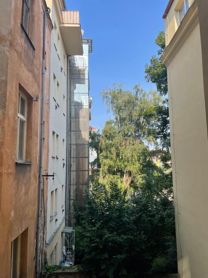 Andrews Cosy Apartment براغ المظهر الخارجي الصورة